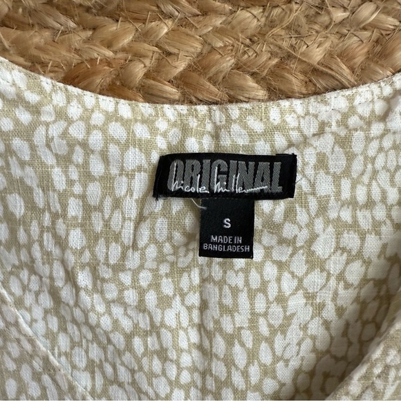 Nicole Miller Small Tan & White Tiered Hem Short Sleeve V Neck Sheath Dress - Picture 2 of 8